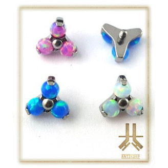 Triple Cabochon Titane Opale Strass
