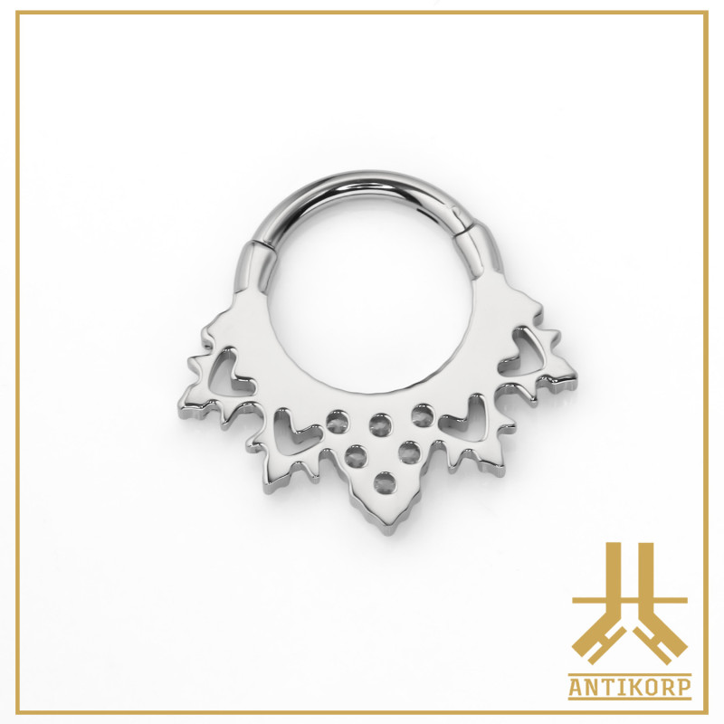 F136 Indi V1 Anillo clicker de titanio