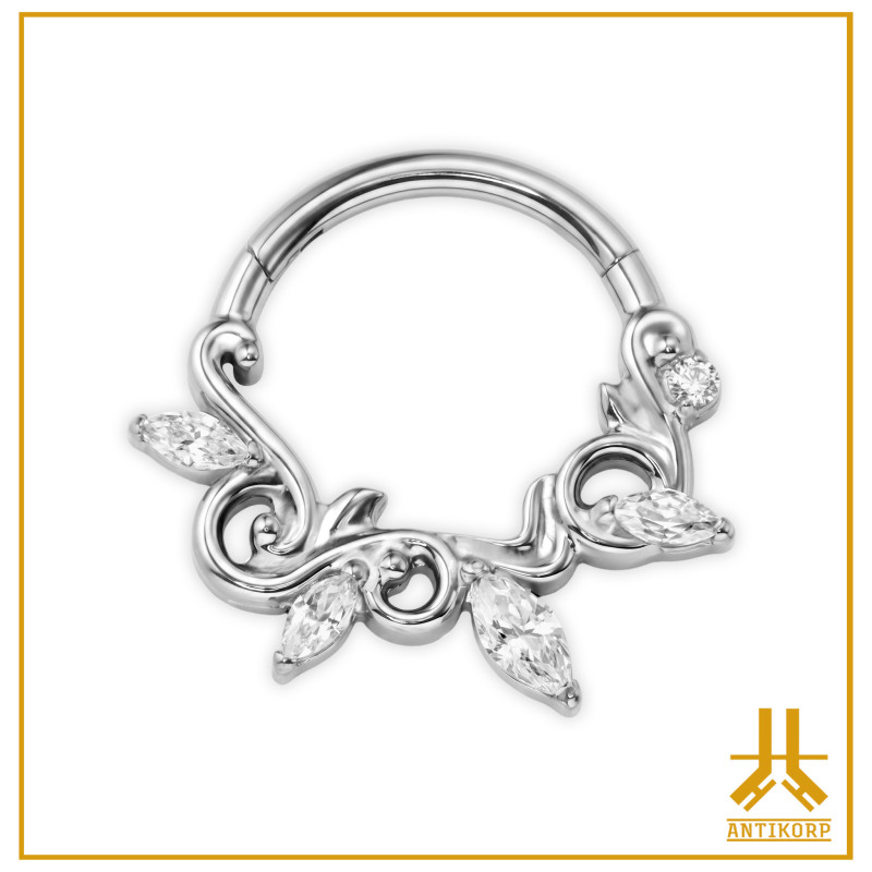 Clicker Ring Titanium F136 Enlumora